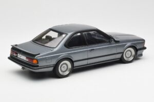 BMW M635 CSi E24 Shadow Line Delphin Metallic AUTOart 1:18 70529 Metāls — attēls 3 no 8