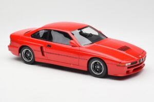 BMW M8 E31 Prototype Sarkans Schuco 1:18 450020900 Metāls — attēls 4 no 6