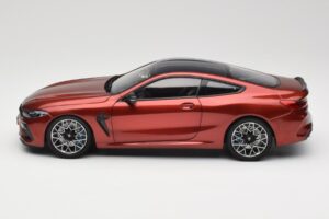 BMW M8 F91 Convertible Storm Bay Metallic Minichamps 1:18 110029020 Metāls — attēls 4 no 8