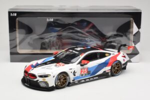 BMW M8 GTE Team RLL C. De Phillippi / B. Auberlen 2nd in Class 12 Hours of Sebring 2018 Minichamps 1:18 155182925 Metāls — attēls 6 no 6