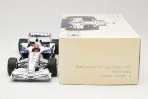 BMW Sauber F1.07 #10 R. Kubica Launch Version 2007 Minichamps 1:18 80430426995 Metāls — attēls 6 no 7