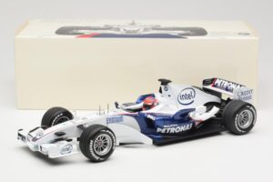BMW Sauber F1.07 #10 R. Kubica Launch Version 2007 Minichamps 1:18 80430426995 Metāls — attēls 7 no 7