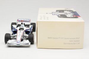BMW Sauber F1.07 #9 N. Heidfeld Launch Version 2007 Minichamps 1:18 80430426994 Metāls — attēls 6 no 7