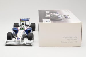BMW Sauber F1.09 #6 N. Heidfeld Launch Version 2009 Minichamps 1:18 80432154856 Metāls — attēls 6 no 7