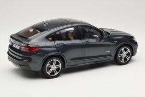 BMW X4 F26 Sophisto Grey Paragon 1:18 80432352461 Metāls — attēls 3 no 8