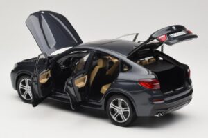 BMW X4 F26 Sophisto Grey Paragon 1:18 80432352461 Metāls — attēls 5 no 8