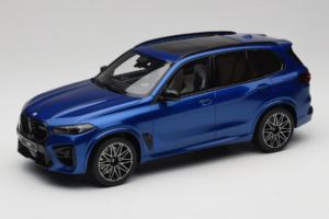 BMW X5 M F95 Competition Marina Bay Blue Metallic GT Spirit 1:18 GT967 Sveķi