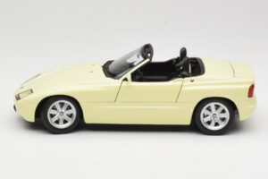 BMW Z1 Dzeltens Minichamps 1:18 180020104 Metāls — attēls 4 no 8