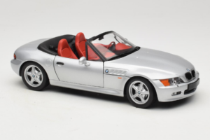 BMW Z3 Kabriolets Sudrabs UT Models 1:18 20402 Metāls — attēls 6 no 8