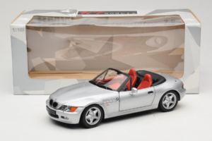 BMW Z3 Kabriolets Sudrabs UT Models 1:18 20402 Metāls — attēls 8 no 8