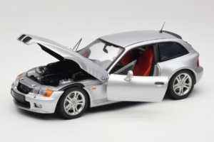 BMW Z3 E36/8 Coupe 2.8 Sudrabs UT Models 1:18 20421-R1 Metāls — attēls 2 no 8