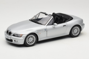 BMW Z3 Roadster 1.8 Sudrabs Dīlera Izdevums UT Models 1:18 80439411712 Metāls