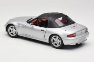 BMW Z3 Roadster 1.8 Sudrabs UT Models 1:18 20404 Metāls — attēls 7 no 8