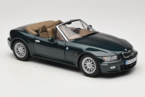 BMW Z3 Roadster 2.8 Tumšzaļš Dīlera Izdevums UT Models 1:18 80439411713 Metāls — attēls 6 no 8