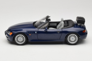 BMW Z3 Roadster Zils Dīlera Izdevums UT Models 1:18 80439422186 Metāls — attēls 4 no 8