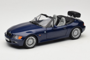 BMW Z3 Roadster Zils Dīlera Izdevums UT Models 1:18 80439422186 Metāls