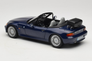 BMW Z3 Roadster Zils Dīlera Izdevums UT Models 1:18 80439422186 Metāls — attēls 7 no 8