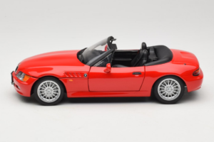 BMW Z3 Roadster Sarkans Dīlera Izdevums UT Models 1:18 80439422185 Metāls — attēls 4 no 8