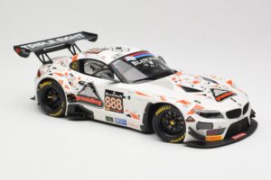 BMW Z4 E89 GT3 #888 Triple Eight Racing L. Mowle / J. Ratcliffe 24 Hours of Spa 2015 Minichamps 1:18 151152388 Metāls — attēls 4 no 6