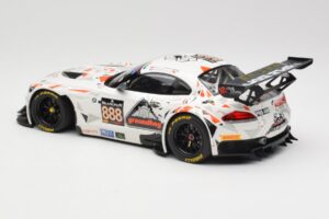 BMW Z4 E89 GT3 #888 Triple Eight Racing L. Mowle / J. Ratcliffe 24 Hours of Spa 2015 Minichamps 1:18 151152388 Metāls — attēls 5 no 6