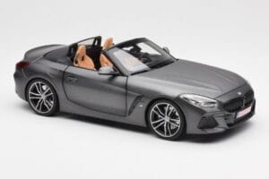 BMW Z4 G29 Pelēks Metallic Norev 1:18 183270 Metāls — attēls 6 no 8