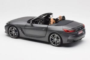 BMW Z4 G29 Pelēks Metallic Norev 1:18 183270 Metāls — attēls 7 no 8