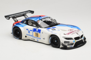 BMW Z4 GT3 #19 Team Schubert J. Muller / D. Muller ADAC 24 Hours Nurburgring 2013 Minichamps 1:18 151132319 Metāls — attēls 4 no 6