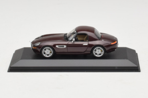 BMW Z8 Brūns Hardtop Minichamps 1:43 BMW019 Metāls