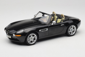 BMW Z8 Melns Kyosho 1:18 80439411729 Metāls