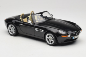 BMW Z8 Melns Kyosho 1:18 80439411729 Metāls — attēls 7 no 9