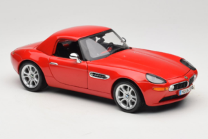 BMW Z8 Sarkans Kyosho 1:18 80439411730 Metāls — attēls 7 no 9