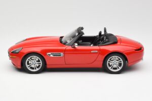 BMW Z8 E52 Sarkans AUTOart 1:18 70513 Metāls — attēls 4 no 8