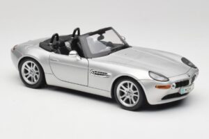 BMW Z8 E52 Titanium Silver Maisto 1:18 536896 Metāls — attēls 6 no 8