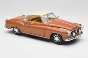 Borgward Isabella Coupe Bronzs Balts Revell 1:18 08982 Metāls — attēls 6 no 8