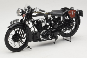 Brough Superior SS 100 T. E. Lawrence Minichamps 1:18 122135500 Metāls