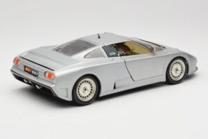 Bugatti EB110 Sudrabs Bburago 1:18 3035-S Metāls — attēls 3 no 8