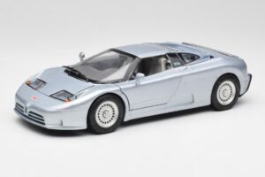 Bugatti EB110 SS Sudrabs Anson 1:18 30303-W-M2 Metāls