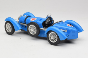 Bugatti Type 51 Grand Prix #14 Zils Bburago 1:18 3012-M1 Metāls — attēls 5 no 6