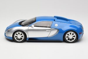 Bugatti Veyron Edition Centenaire Chrome Blue Minichamps 1:18 100110850 Metāls — attēls 4 no 8