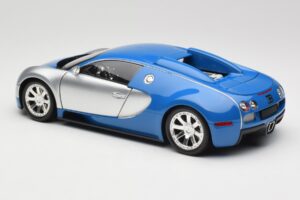Bugatti Veyron Edition Centenaire Chrome Blue Minichamps 1:18 100110850 Metāls — attēls 7 no 8