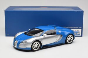 Bugatti Veyron Edition Centenaire Chrome Blue Minichamps 1:18 100110850 Metāls — attēls 8 no 8