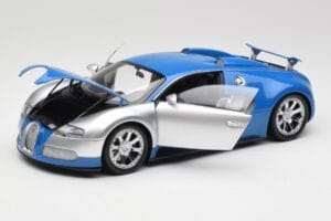 Bugatti Veyron Edition Centenaire Chrome Blue Minichamps 1:18 100110850-O Metāls — attēls 2 no 7