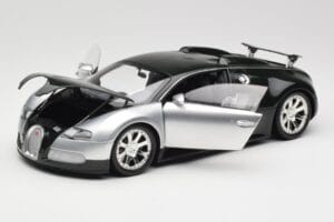 Bugatti Veyron Edition Centenaire Chrome Green Minichamps 1:18 100110852 Metāls — attēls 2 no 8