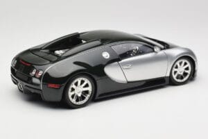 Bugatti Veyron Edition Centenaire Chrome Green Minichamps 1:18 100110852 Metāls — attēls 3 no 8