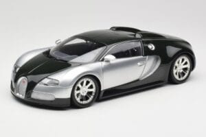 Bugatti Veyron Edition Centenaire Chrome Green Minichamps 1:18 100110852 Metāls