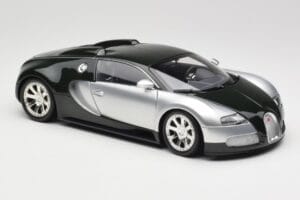 Bugatti Veyron Edition Centenaire Chrome Green Minichamps 1:18 100110852 Metāls — attēls 6 no 8