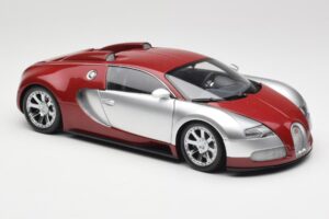 Bugatti Veyron Edition Centenaire Chrome Red Minichamps 1:18 100110851-O Metāls — attēls 6 no 8