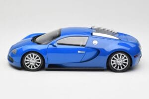 Bugatti Veyron Gaiši Zils Tumšzils Minichamps 1:18 100110821 Metāls — attēls 4 no 8