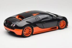 Bugatti Veyron Super Sport World Record Edition Carbon & Orange Minichamps 1:18 100110840 Metāls — attēls 3 no 8