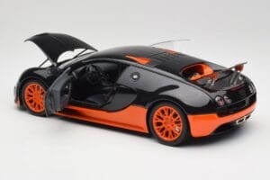 Bugatti Veyron Super Sport World Record Edition Carbon & Orange Minichamps 1:18 100110840 Metāls — attēls 5 no 8
